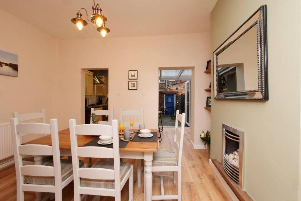 Holiday home The River Walk House